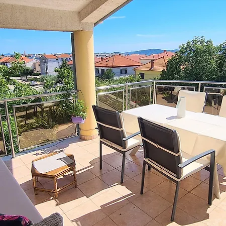 Avalena Penthouse Apartment *