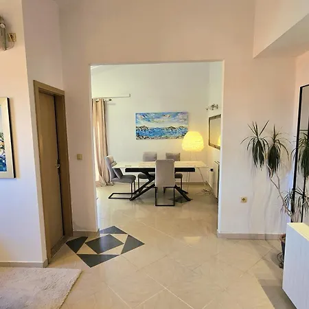 Avalena Penthouse *